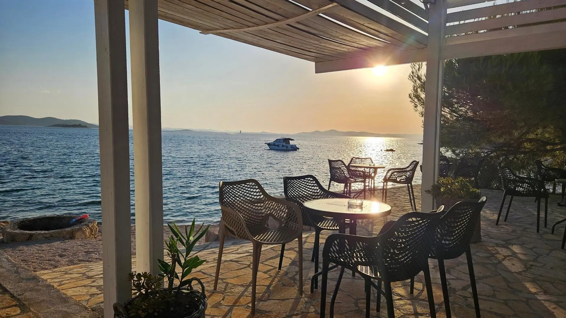 Buqez Sun 4 U - Oikos Eco Resort - Villa 4 Drage