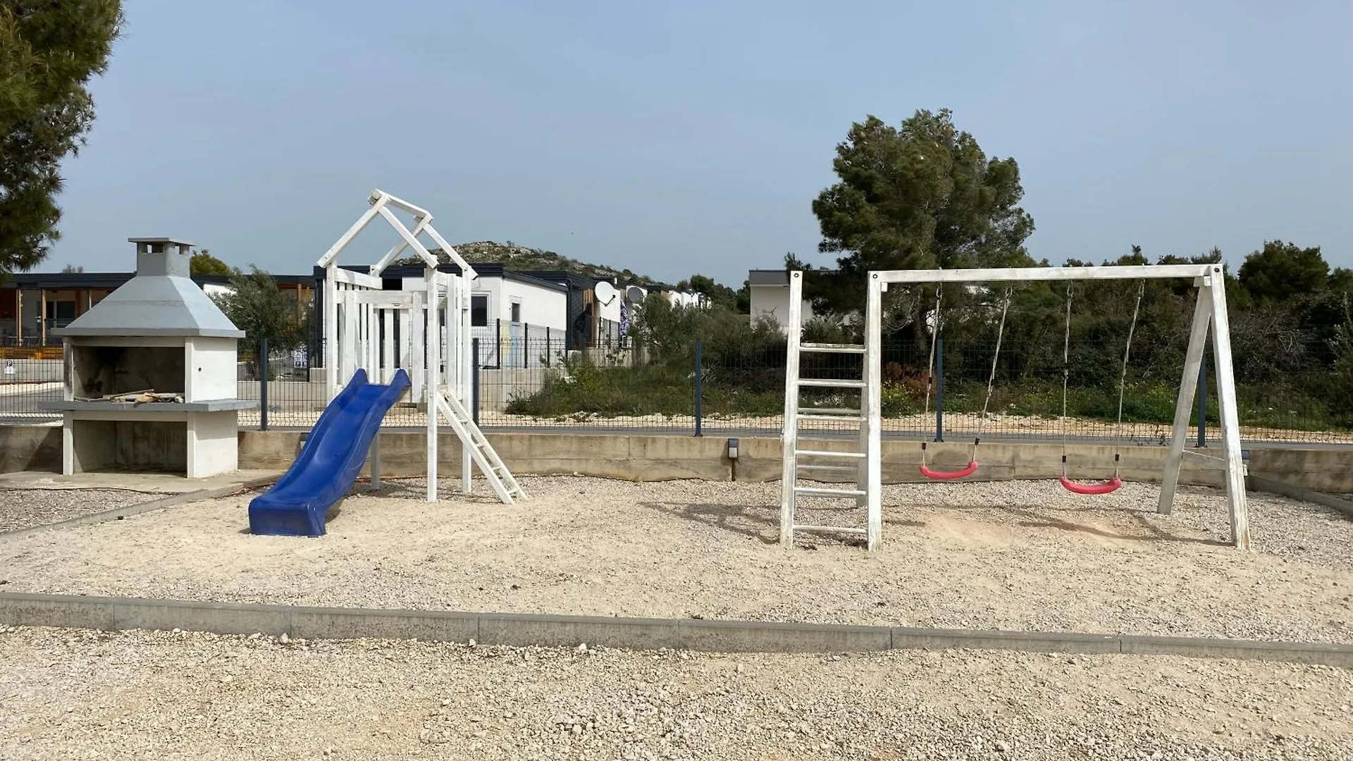 Buqez Sun 4 U - Oikos Eco Resort - Villa 4 Drage Croatia